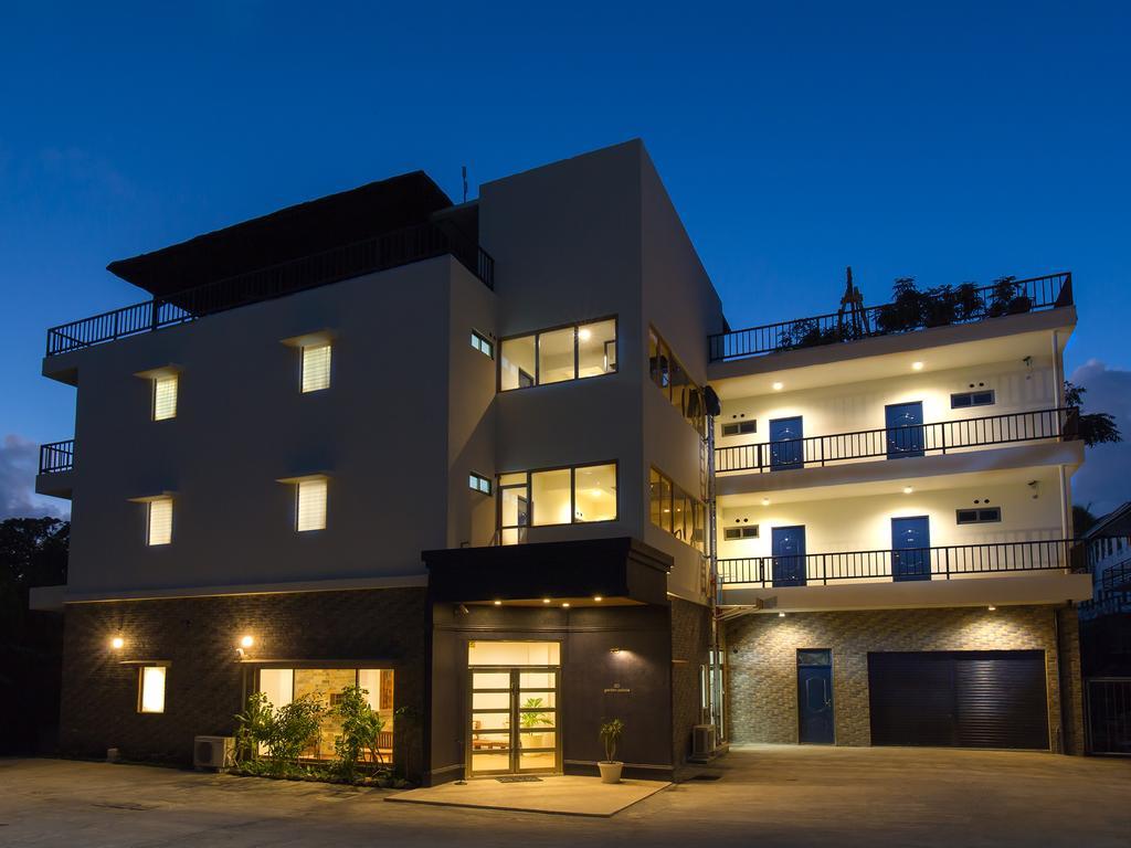 Garden Palace Downtown Koror Exterior foto